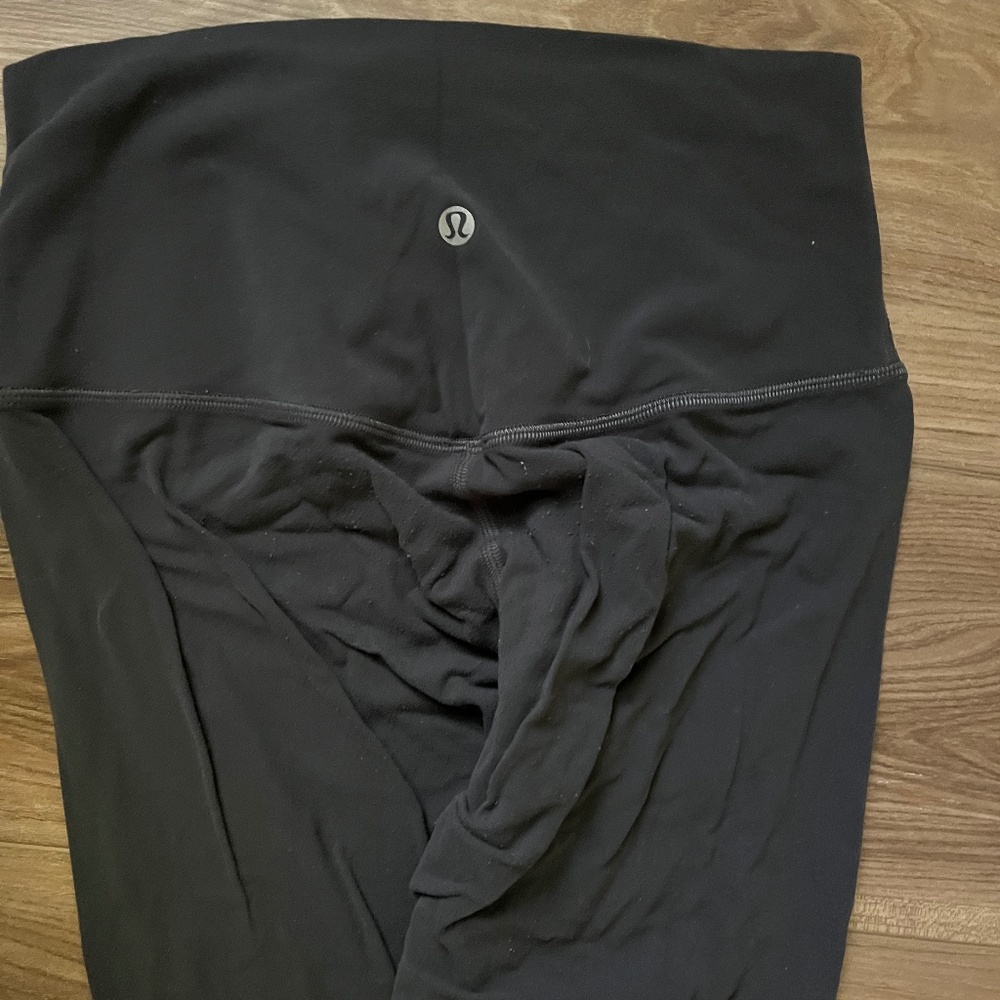 Lululemon Align 7/8 Leggings – Dark Gray (Size 6)